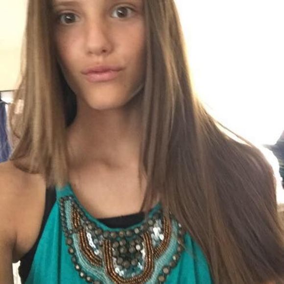 Meet your Posher, Brandy - Picture 1 of 1